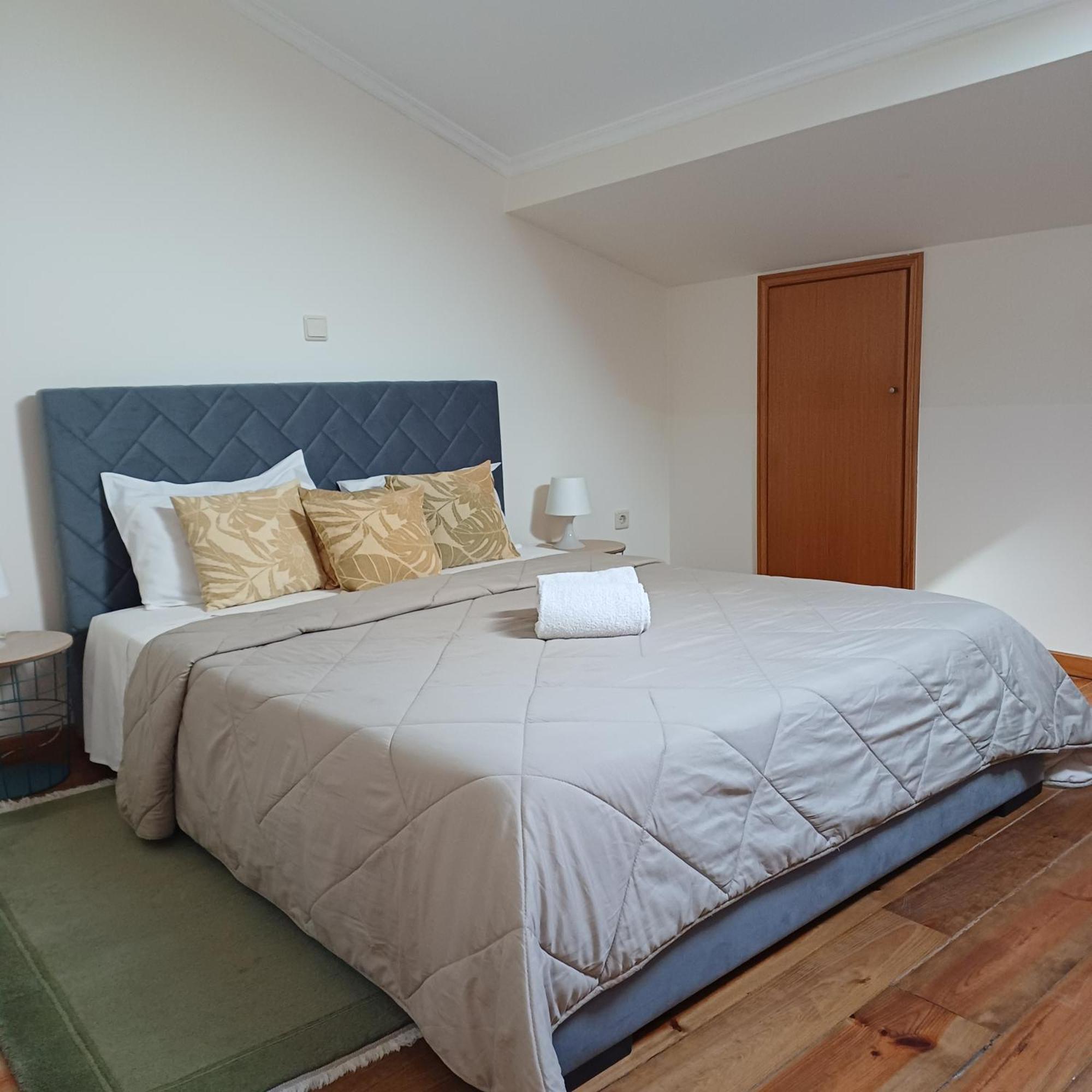 Residencialusobrasileira Leça da Palmeira Quarto foto